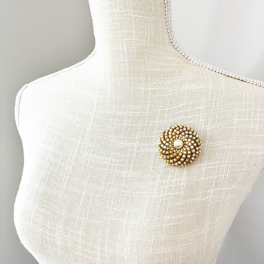 ART Arthur Pepper Vintage Pearl Brooch Pin - Picture 2 of 7